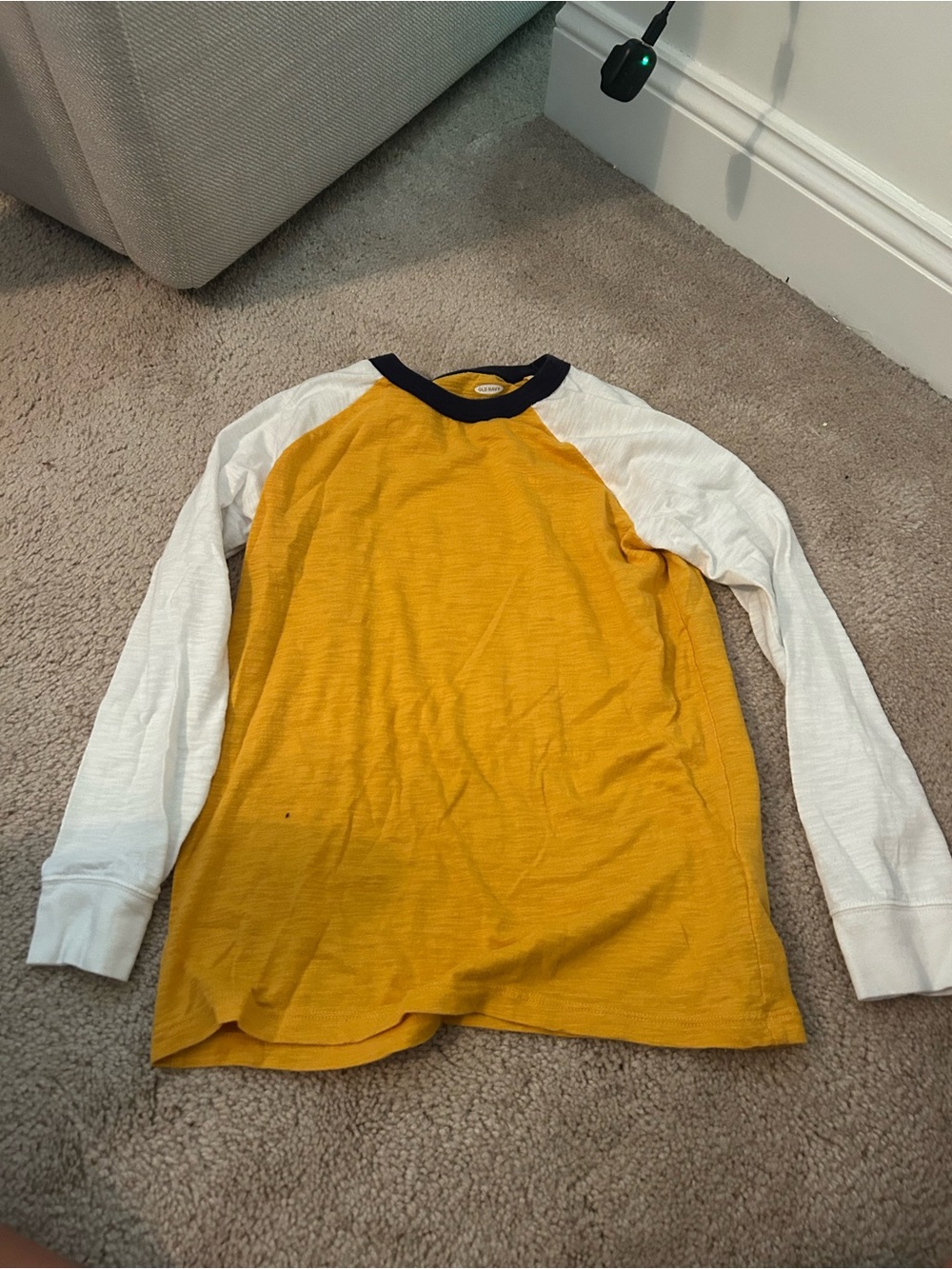 Men's Yellow Raglan Long-Sleeve Shirt with White Sleeves